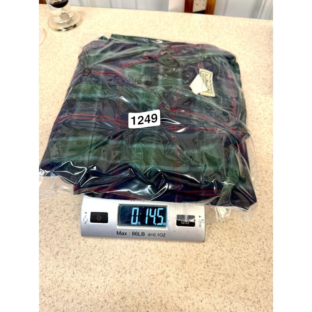 LL Bean Flannel Shirt Mens L Plaid Cotton Long Sleeve Outdoor Workwear Classic - Picture 8 of 8
